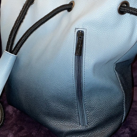 NWOT PIXIE ⭐️ MOOD.  Blue Gradient Women's Bag - Picture 3 of 6